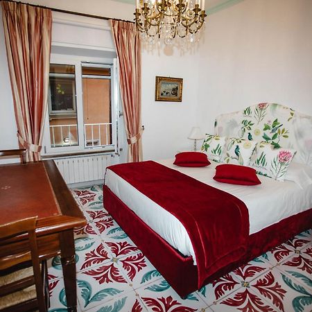 Hotel Delfini Trevi House Rzym Zewnętrze zdjęcie