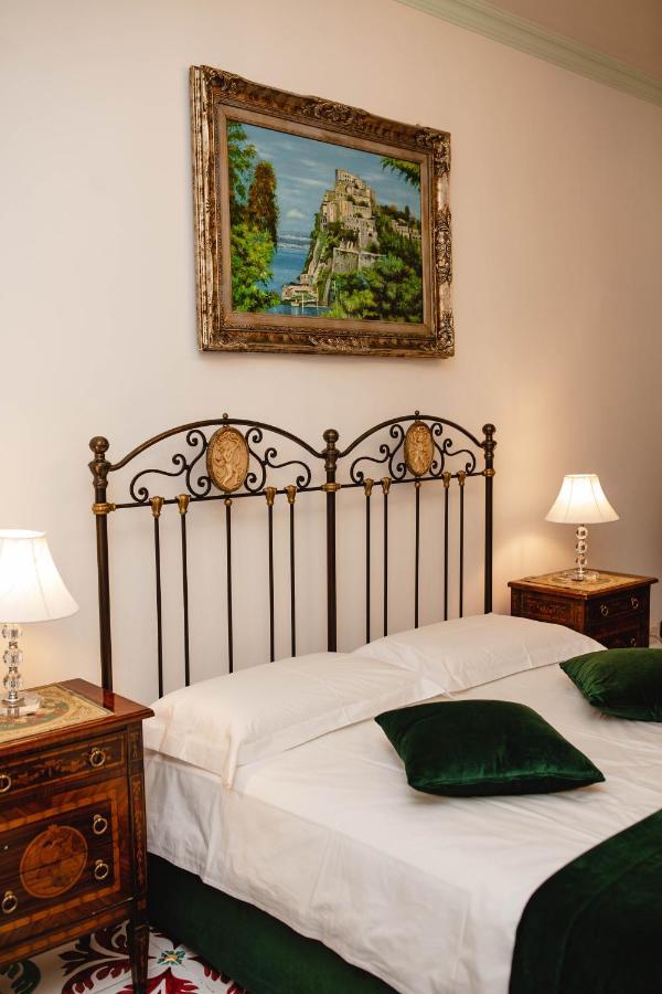 Hotel Delfini Trevi House Rzym Zewnętrze zdjęcie