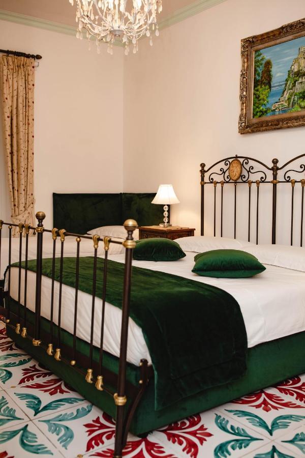 Hotel Delfini Trevi House Rzym Zewnętrze zdjęcie