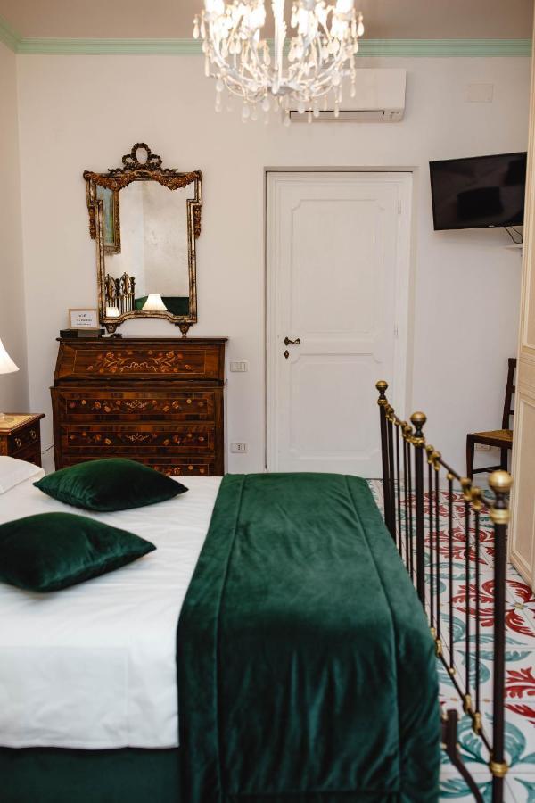 Hotel Delfini Trevi House Rzym Zewnętrze zdjęcie
