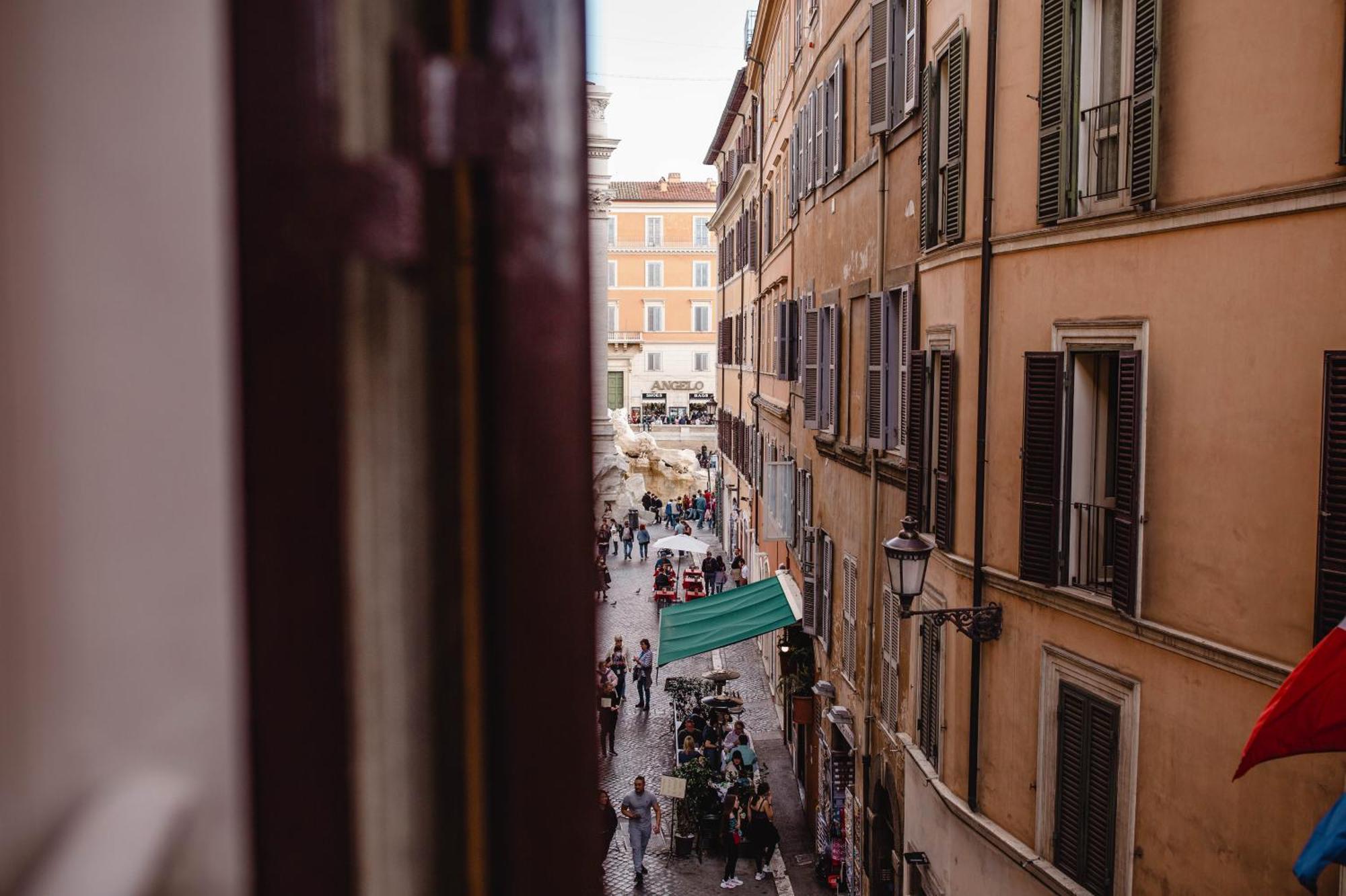 Hotel Delfini Trevi House Rzym Zewnętrze zdjęcie